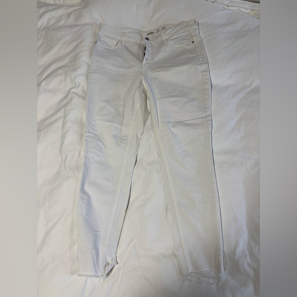 Old Navy Women's white Rockstar super Skinny Jeans